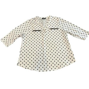 CURE Women's Size 2XL - 3/4 Sleeves‎ Printed Two Front Pockets Blouse